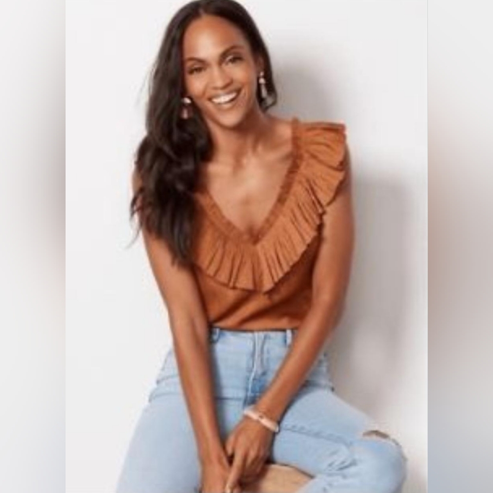 Evereve Rust Ruffle Blouse - Picture 9 of 9